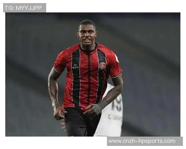 足球最强中锋的传奇之路与现代足球的影响力分析