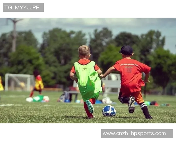 足球即使在逆境中也能激发团队精神与个人潜能的无限可能性