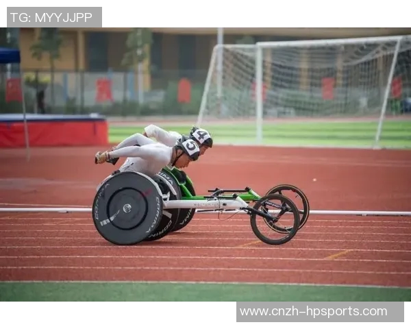 巴拿马足球队奋勇拼搏展现团队精神力争在国际赛场上取得佳绩